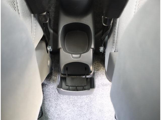 セルボ ＧリミテッドＩＩ　３型　目玉車　車検整備渡し　ＣＤプレーヤー　純正ＣＤプレーヤー（ラジオ・ＣＤ）　ＥＴＣ　フロアマット　ドアバイザー　キーレスエントリー　スマートキー　集中ドアロック　フロントフォグランプ　運転席・助手席エアバック　車両盗難防止装置（71枚目）