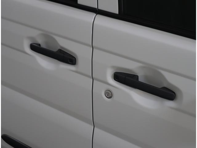 スペーシア ギア　ＨＹＢＲＩＤ　ＸＺ　ナビ・全方位カメラ・シートヒーター　純正ＯＰメモリーナビ（ラジオ・ＴＶ・Ｂｌｕｅｔｏｏｔｈ・ＵＳＢ）　全方位カメラ　前後ブレーキサポート　追従機能付クルーズコントロール　車線逸脱抑制機能　ハイビームアシスト付ＬＥＤオートヘッドライト（30枚目）