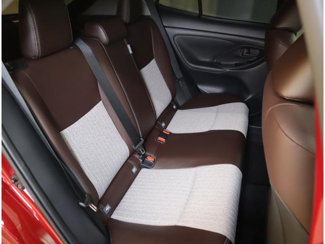 ヤリスクロス ハイブリッドZ 車検整備渡し 純正OPナビ・ETC・全方位C 純正オプションメモリーナビ(ラジオ・TV・Bluetooth・USB) ETC 全方位カメラ 前後ドラレコ 前後ブレーキサポート 追従式クルーズコントロール レーンキープアシスト マット・バイザー(17枚目)