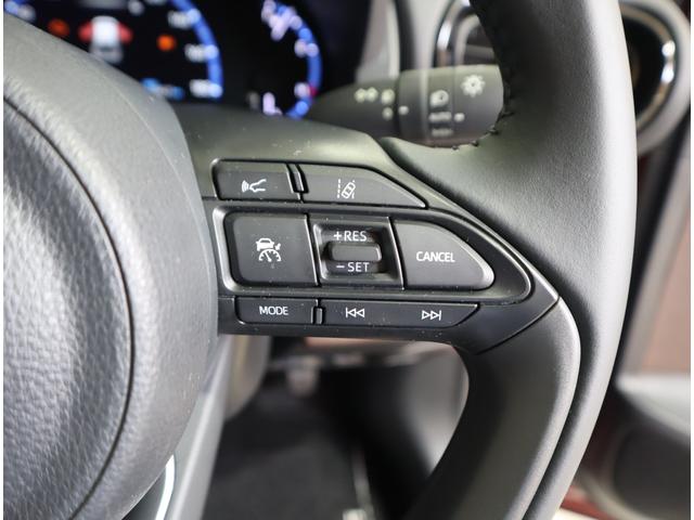 ヤリスクロス ハイブリッドZ 車検整備渡し 純正OPナビ・ETC・全方位C 純正オプションメモリーナビ(ラジオ・TV・Bluetooth・USB) ETC 全方位カメラ 前後ドラレコ 前後ブレーキサポート 追従式クルーズコントロール レーンキープアシスト マット・バイザー(71枚目)