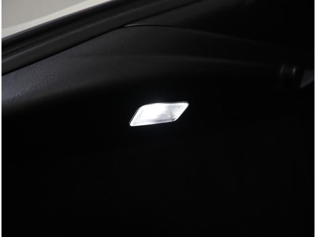 MAZDA3ファストバック 20Sプロアクティブ 車検整備渡し ナビ・ETC・バックC 純正SDナビ(ラジオ・Bluetooth・USB・HDMI) ETC バックカメラ 前後ドラレコ 前後ブレーキサポート 追従式クルーズコントロール レーンキープアシスト パドルシフト マット バイザー(46枚目)