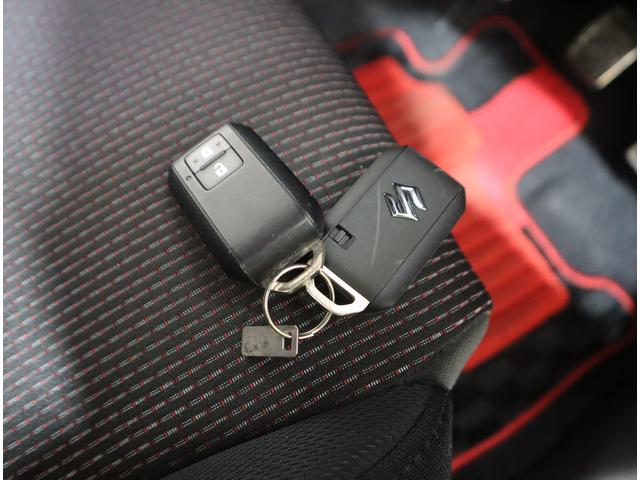 スイフトスポーツ スポーツ 2型 BTナビ・ETC・全方位カメラ・前後ドラレコ 8インチナビ(ラジオ・TV・CD・DVD・Bluetooth・MSV・SD・USB) ETC 全方位カメラ 前後ドラレコ 前後ブレーキサポート 追従式クルーズコントロール レーンキープアシスト マット(10枚目)