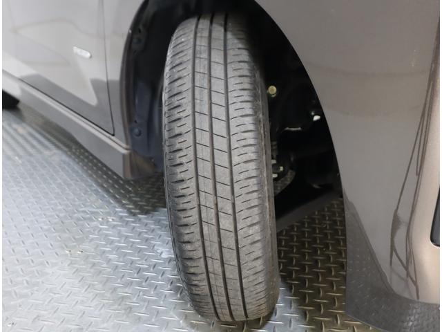 デイズ ハイウェイスターＸプロパイロットエディション　車検整備渡し　９インチナビ（ラジオ・ＴＶ・ＣＤ・ＤＶＤ・Ｂｌｕｅｔｏｏｔｈ・ＭＳＶ・ＳＤ・ＡＵＸ）　ＥＴＣ２．０　全方位カメラ　前後ドラレコ　前後ブレーキサポート　追従式クルーズコントロール　フロアマット　バイザー（19枚目）