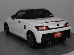 バックフォルムもカッコイイ１台です。心地良いエンジンサウンドを感じながらドライブをするなんて最高！ 7