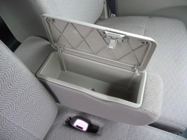 タント Ｘスペシャル　禁煙車メモリーナビゲーション地上デジタルテレビＤＶＤビデオ再生ＵＳＢ端子ＣＤキーフリーシステムＷエアーＢ左側スライド式ドアＴチェーン電動格納ドアミラー角度調節ＡＢＳスマートキーＥＴＣ取説書フルフラット（30枚目）