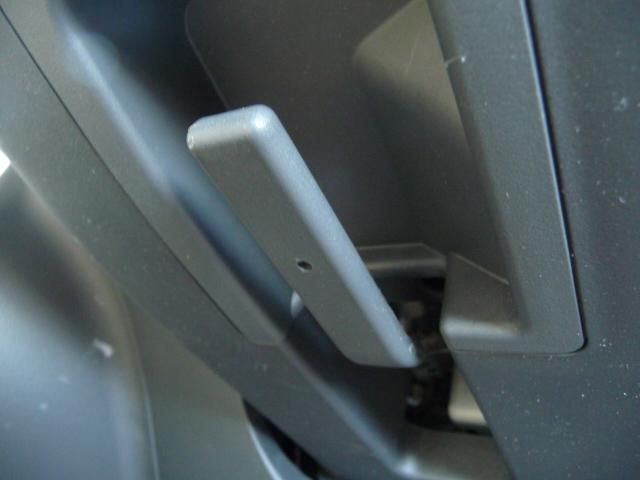 アルトラパン X 禁煙車メモリーナビ地デジテレビDVDビデオ再生CD車検2年グー鑑定済みETCウインカー付きミラー14inAWドラレコ前カラー連動BカメラTチェーンWエアーBスマキーABSプッシュスタートBステアチルト(24枚目)