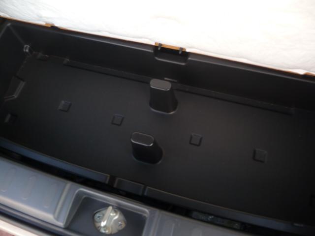 アルトラパン X 禁煙車メモリーナビ地デジテレビDVDビデオ再生CD車検2年グー鑑定済みETCウインカー付きミラー14inAWドラレコ前カラー連動BカメラTチェーンWエアーBスマキーABSプッシュスタートBステアチルト(41枚目)