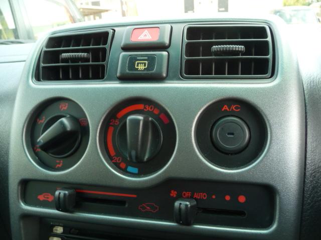 ライフダンク ＴＲ　インタークーラーＴＢ純正エアロ１３ｉｎＡＷＲスポイラー車検付き８年３月２６日ＥＴＣ禁煙車ＷエアーＢハイマウントＳランプ電動ドアミラー角度調節キーレスＣＤ／ＵＳＢ端子ＡＢＳタコメーター２３年モデルタイヤ（18枚目）