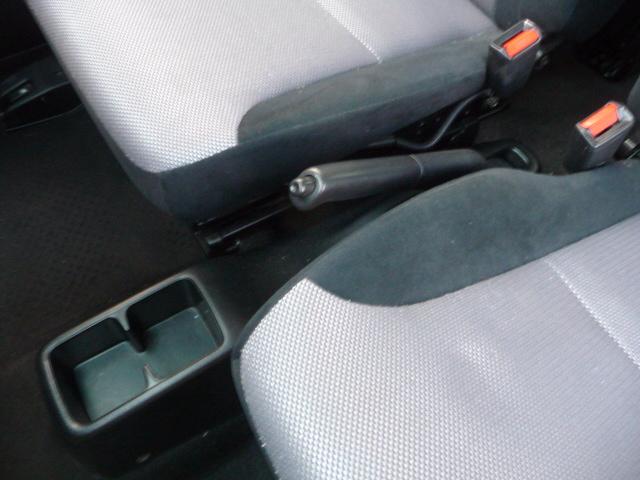 ライフダンク ＴＲ　インタークーラーＴＢ純正エアロ１３ｉｎＡＷＲスポイラー車検付き８年３月２６日ＥＴＣ禁煙車ＷエアーＢハイマウントＳランプ電動ドアミラー角度調節キーレスＣＤ／ＵＳＢ端子ＡＢＳタコメーター２３年モデルタイヤ（60枚目）