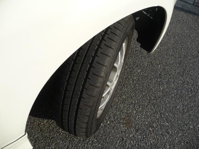 ライフダンク ＴＲ　インタークーラーＴＢ純正エアロ１３ｉｎＡＷＲスポイラー車検付き８年３月２６日ＥＴＣ禁煙車ＷエアーＢハイマウントＳランプ電動ドアミラー角度調節キーレスＣＤ／ＵＳＢ端子ＡＢＳタコメーター２３年モデルタイヤ（72枚目）