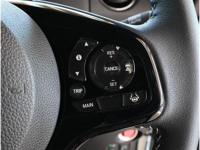 Ｎ－ＢＯＸカスタム Ｌターボ　ＳＥＮＳＩＮＧ　ＤＡ付　衝突被害軽減ブレーキ　リアパーキングセンサー　ＬＥＤヘッドライト　１５インチアルミ　両側パワースライドドア　電動パーキングブレーキ　コンビシート　シートヒーター　スマートキー　ディスプレイオーディオ（16枚目）