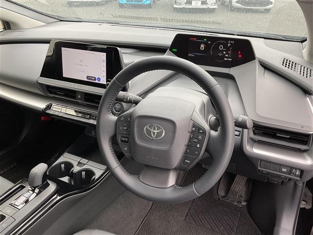 TOYOTA PRIUS U