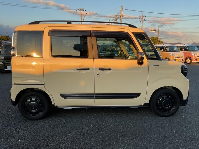 スペーシアギア ハイブリッドXZ セーフサポート ナビ 衝突被害軽減ブレーキ 後退時ブレーキサポート LEDヘッドライト 14インチアルミ 両側パワースライドドア アダプティブクルーズコントロール シートヒーター メモリーナビ フルセグTV ETC(31枚目)