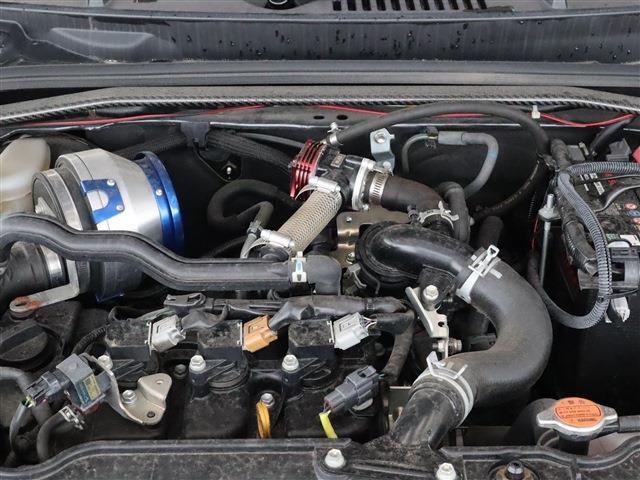 コペン ローブ S 社外シフトノブ 純正ビルシュタイン製ショックアブソーバー フォグランプ 室内メッキ装飾 純正レカロシート 純正MOMOステアリング パドルシフト シートヒーター メモリーナビ フルセグTV ETC(27枚目)