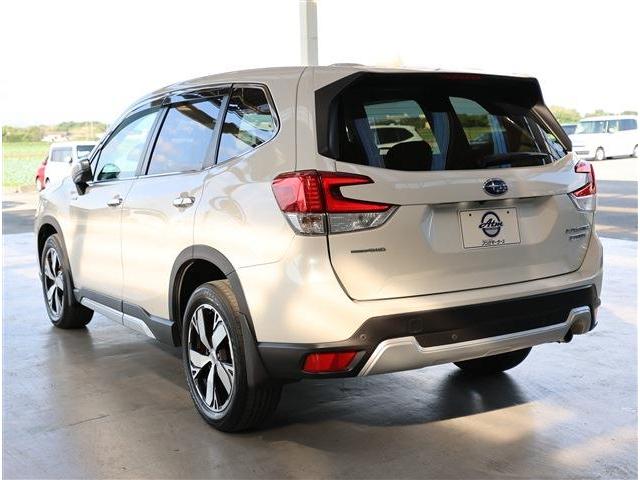 フォレスター アドバンス 4WD リヤゲート フロントカメラ スマートリヤビューミラー 衝突被害軽減ブレーキ ブラインドスポットモニター LEDヘッドライト ステアリングヒーター 8型ワイドナビ フルセグTV F・S・Rカメラ ETC(35枚目)