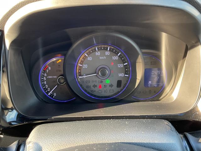 Ｎ－ＷＧＮカスタム ターボ　ＳＳブラックスタイルｐｋｇ　ブラックアクセント　エクステリア　シートヒーター　コンビシート　本革巻きステアリング　シフトノブ　ディスチャージヘッドライト　１５インチアルミ　ディスプレイオーディオ　バックカメラ　ＥＴＣ（12枚目）