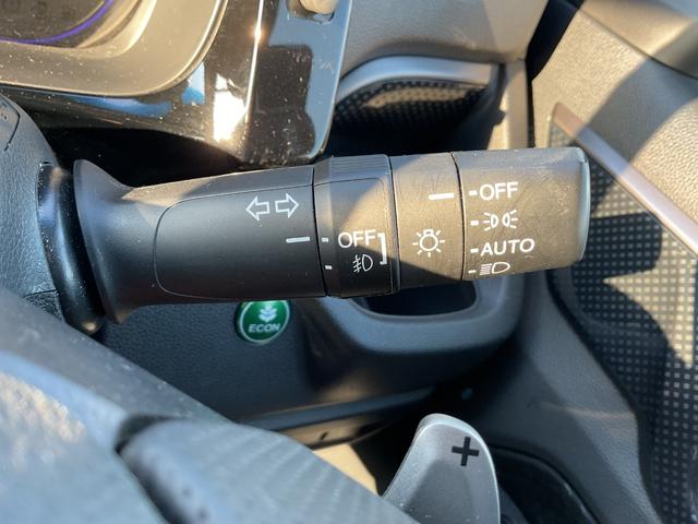 Ｎ－ＷＧＮカスタム ターボ　ＳＳブラックスタイルｐｋｇ　ブラックアクセント　エクステリア　シートヒーター　コンビシート　本革巻きステアリング　シフトノブ　ディスチャージヘッドライト　１５インチアルミ　ディスプレイオーディオ　バックカメラ　ＥＴＣ（17枚目）