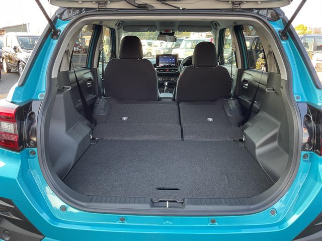 ライズ Ｚ　２トーン　衝突被害軽減ブレーキ　コーナーセンサーＬＥＤヘッドライト　１７インチアルミ　シートヒータ　スマートキー　９型ワイドナビ　フルセグＴＶ　３６０°パノラミックビューモニター　ＥＴＣ（27枚目）