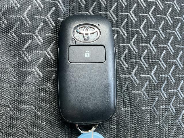 ライズ Ｚ　２トーン　衝突被害軽減ブレーキ　コーナーセンサーＬＥＤヘッドライト　１７インチアルミ　シートヒータ　スマートキー　９型ワイドナビ　フルセグＴＶ　３６０°パノラミックビューモニター　ＥＴＣ（28枚目）