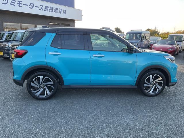 ライズ Ｚ　２トーン　衝突被害軽減ブレーキ　コーナーセンサーＬＥＤヘッドライト　１７インチアルミ　シートヒータ　スマートキー　９型ワイドナビ　フルセグＴＶ　３６０°パノラミックビューモニター　ＥＴＣ（32枚目）