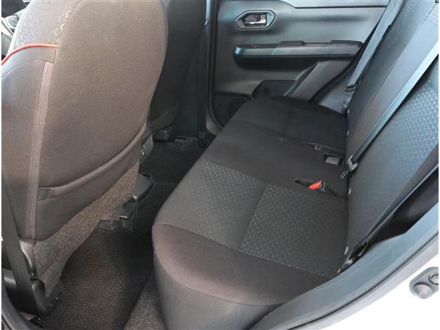 ライズ Ｚ　衝突被害軽減ブレーキ　コーナーセンサー　ＬＥＤヘッドライト　ＬＥＤフォグランプ　１７インチアルミ　シートヒーター　メモリーナビ　バックカメラ　ＥＴＣ付き（17枚目）