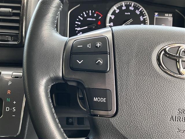 ハイエースバン スーパーＧＬ　ダークプライムＩＩ　１５インチアルミホイール　左右パワースライドドア　ダークメッキ装飾　助手席エアバッグ　コンビシート　黒木目調インテリアパネル＆コンビハンドル　メモリーナビ　３６０°パノラミックビューモニター（16枚目）