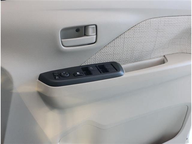 ｅＫワゴン Ｍ　衝突被害軽減ブレーキ　パーキングセンサー　シートヒーター　バックカメラ（5枚目）