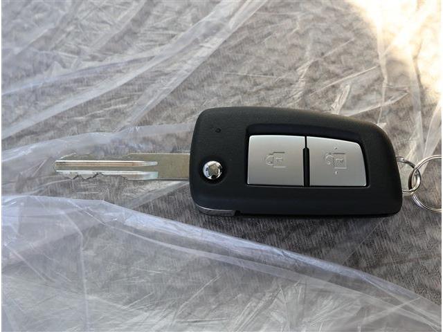 ｅＫワゴン Ｍ　衝突被害軽減ブレーキ　パーキングセンサー　シートヒーター　バックカメラ（17枚目）