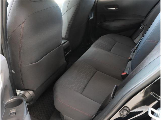 カローラスポーツ ハイブリッドＧ　Ｚ　トヨタセーフティセンス　パーキングサポートブレーキ　ＬＥＤヘッドライト　１８インチアルミ　シートヒーター付き　スマホナビ連携トヨタコネクティッド８型ディスプレイオーディオ　バックカメラ　ＥＴＣ（18枚目）