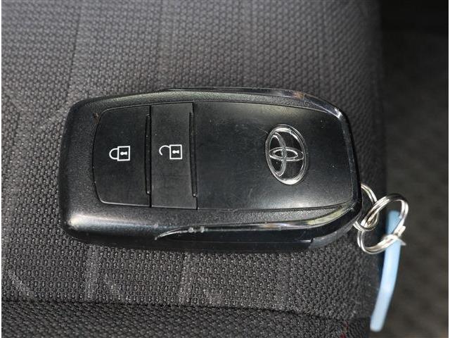 カローラスポーツ ハイブリッドＧ　Ｚ　トヨタセーフティセンス　パーキングサポートブレーキ　ＬＥＤヘッドライト　１８インチアルミ　シートヒーター付き　スマホナビ連携トヨタコネクティッド８型ディスプレイオーディオ　バックカメラ　ＥＴＣ（19枚目）