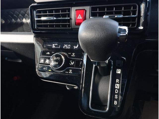 タント カスタムＸ　Ｄオーディオ付　衝突被害軽減ブレーキ　コーナーセンサー　ＬＥＤヘッドライト　１４インチアルミ　両側パワースライドドア　シートヒーター　ディスプレイオーディオ　３６０°パノラマビューモニター　ＥＴＣ（10枚目）