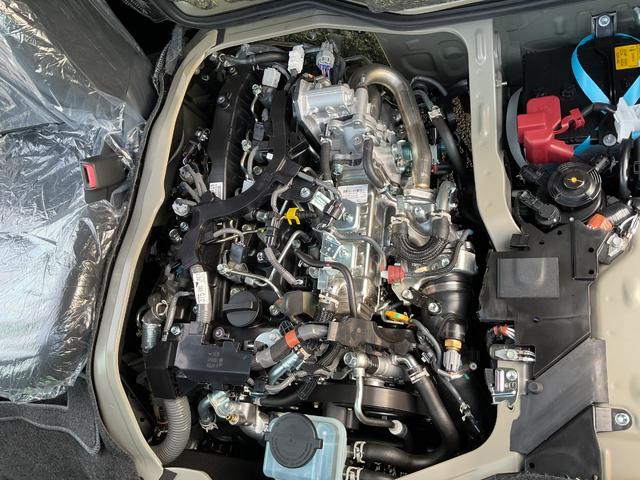 ハイエースバン 　アースカラーパッケージ　ＬＥＤヘッドランプ　助手席エアバッグ　デジタルインナーミラー　３６０°パノラミックビューモニター　トヨタセーフティセンス　パーキングサポートブレーキ　オートＡＣ　スマートキー（26枚目）