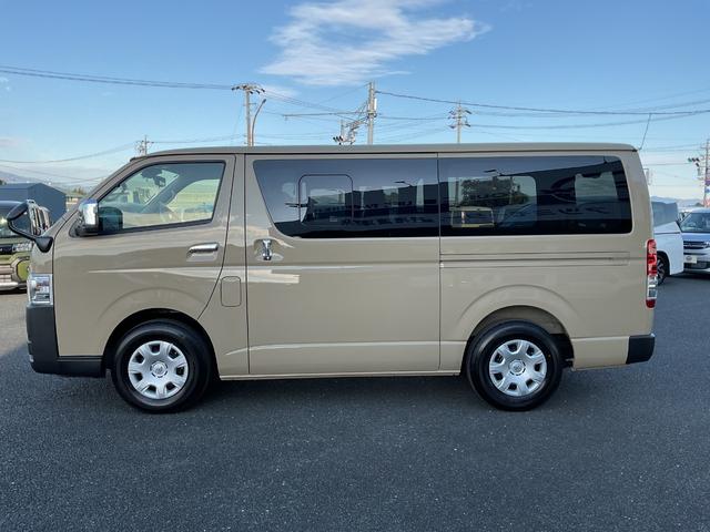 ハイエースバン 　アースカラーパッケージ　ＬＥＤヘッドランプ　助手席エアバッグ　デジタルインナーミラー　３６０°パノラミックビューモニター　トヨタセーフティセンス　パーキングサポートブレーキ　オートＡＣ　スマートキー（28枚目）