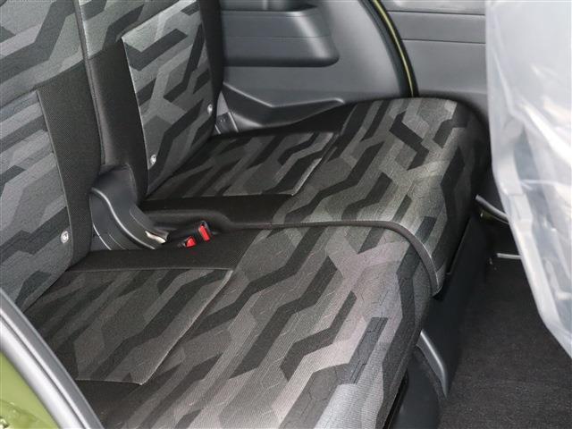 タント ファンクロス　２トーン　パノラマＵＰＧ　ナビ装着用３６０°カメラ　ステアリングスイッチ　衝突被害軽減ブレーキ　コーナーセンサー　ＬＥＤヘッドライト　ＬＥＤフォグランプ　１４インチアルミ　ルーフレール　両側パワースライドドア　シートヒーター（14枚目）