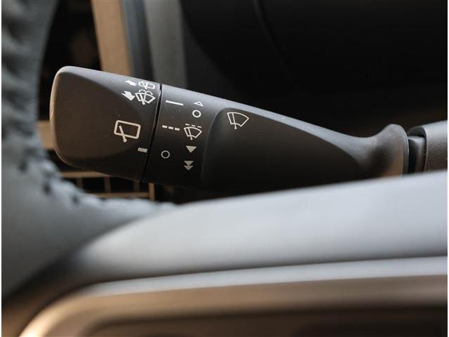 タント カスタムＲＳ　ターボ　衝突被害軽減ブレーキ　コーナーセンサー　ＬＥＤヘッドライト　１５インチアルミ　両側パワースライドドア　コンビシート　シートヒーター　ＵＰグレードパック　ナビ装着用バックカメラ　ステアリングスイッチ（28枚目）