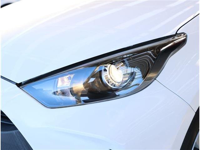 ヤリス Ｘ　トヨタセーフティセンス　ディスプレイオーディオ　ナビキット　バックカメラ（27枚目）