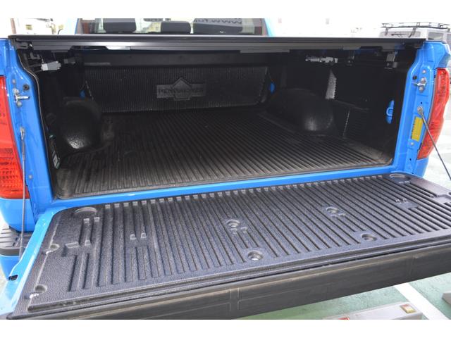 AMERICA TOYOTA TUNDRA CREWMAX SR5 | 2020 | BLUE | 14800 km AMERICA TOYOTA TUNDRA CREWMAX SR5 | 2020 | BLUE | 14800 km