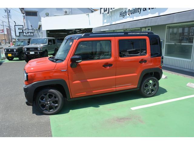 ハスラー タフワイルド　メーカーオプション９インチナビ／フルセグ／全方位モニター／コムテックドラレコ／純正フロアマット／届出済未使用車／純正アルミ（8枚目）