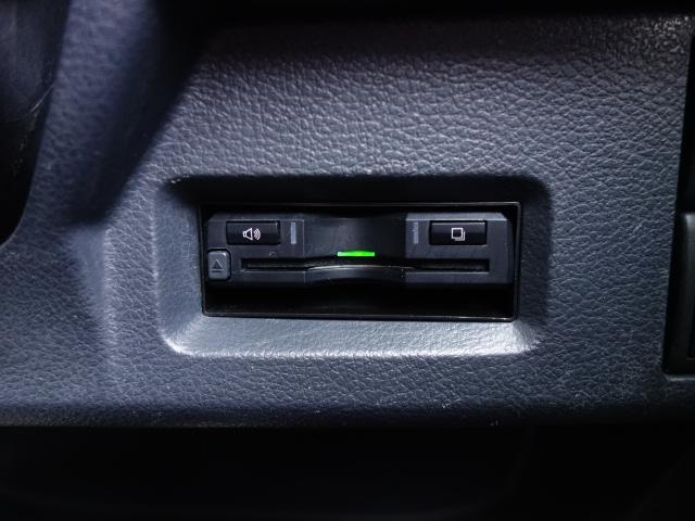 XSリミテッド 衝突被害軽減システム シートヒーター 両側電動スライド バックカメラ オートライト ETC Bluetooth(13枚目)