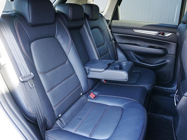 CX-5 25S Lパッケージ 衝突被害軽減システム アダプティブクルーズコントロール 全周囲カメラ オートマチックハイビーム 革シート 電動シート シートヒーター バックカメラ オートライト LEDヘッドランプ Bluetooth(16枚目)