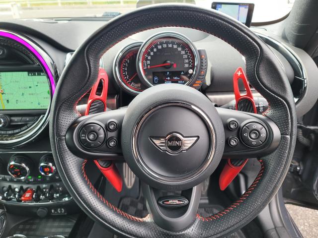 ＭＩＮＩ ジョンクーパーワークス　クラブマン　３Ｄデザインフロントスポイラー　３Ｄデザインリアデュフューザー　ＤＵＥＬＬ　ＡＧサイドスポイラー　ビルシュタイン車高調　ＲＡＹＳ１９インチ　　ＭＩＮＩ　Ｙｏｕｒｓ黒革シート　純正ナビ　ドラレコ（5枚目）