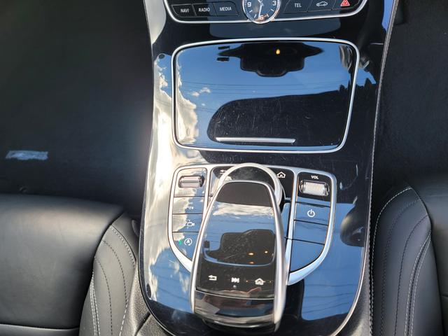 MERCEDES BENZ E-CLASS E200 AVANTGARDE SPORT