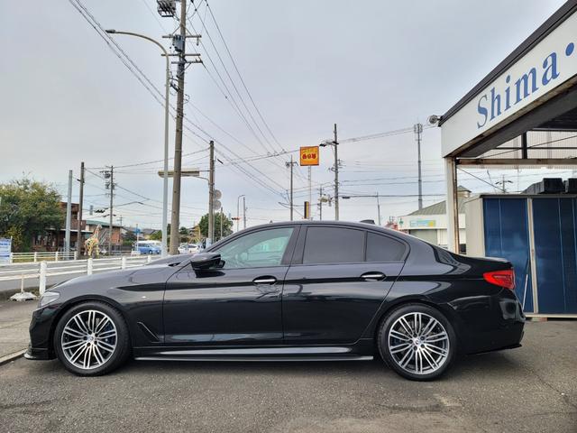 ５シリーズ ５３０ｉ　Ｍスポーツ　３Ｄデザインフロントスポイラー　３Ｄデザインサイドスポイラー　純正ナビ　地デジＴＶ　サンルーフ　白革シート　ＬＥＤライト　パワートランク　ハーマンカートンスピーカー　３６０度カメラ　ＥＴＣ　ドラレコ（45枚目）