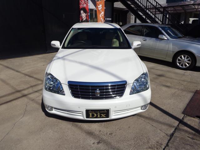 クラウン ロイヤルサルーンＧ　純正ナビパナソニックフルセグＴＶバック走行中ＴＶＯＫカメラコムテック前後ドラレコクルコンＥＴＣ全席パワーシート前後ソナープッシュスタートスマートキーリアサンシェードＲＳ－Ｇ専用リアサイドシェード（15枚目）