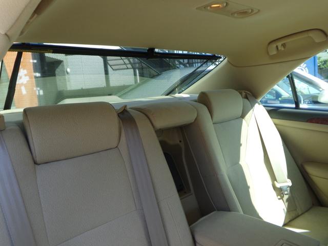 クラウン ロイヤルサルーンＧ　純正ナビパナソニックフルセグＴＶバック走行中ＴＶＯＫカメラコムテック前後ドラレコクルコンＥＴＣ全席パワーシート前後ソナープッシュスタートスマートキーリアサンシェードＲＳ－Ｇ専用リアサイドシェード（47枚目）