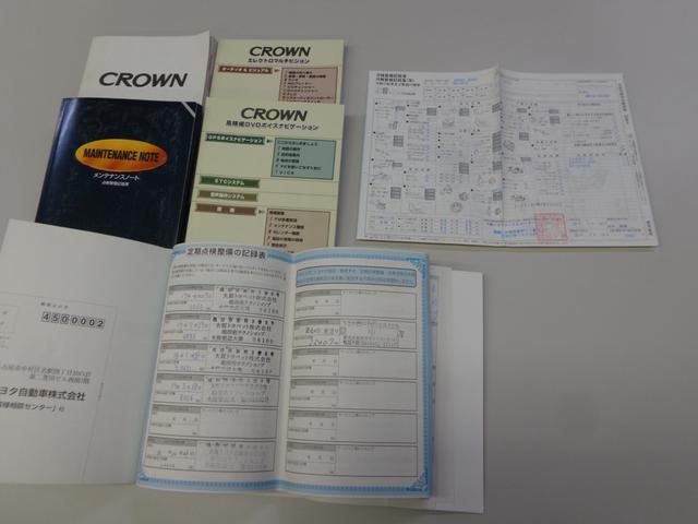 クラウン ロイヤルサルーンＧ　純正ナビパナソニックフルセグＴＶバック走行中ＴＶＯＫカメラコムテック前後ドラレコクルコンＥＴＣ全席パワーシート前後ソナープッシュスタートスマートキーリアサンシェードＲＳ－Ｇ専用リアサイドシェード（64枚目）