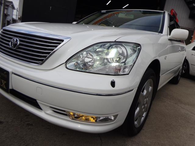 セルシオ Ｃ仕様　前後純正電動コーナーポール前後バンパー新品メッキモール交換済本革エアーシート全席パワーシート後席専用スイッチ純正ナビＢカメラリアサンシェードビルトインＥＴＣ後席オットマンスマートキー（33枚目）