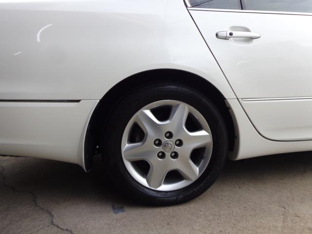 セルシオ Ｃ仕様　前後純正電動コーナーポール前後バンパー新品メッキモール交換済本革エアーシート全席パワーシート後席専用スイッチ純正ナビＢカメラリアサンシェードビルトインＥＴＣ後席オットマンスマートキー（36枚目）