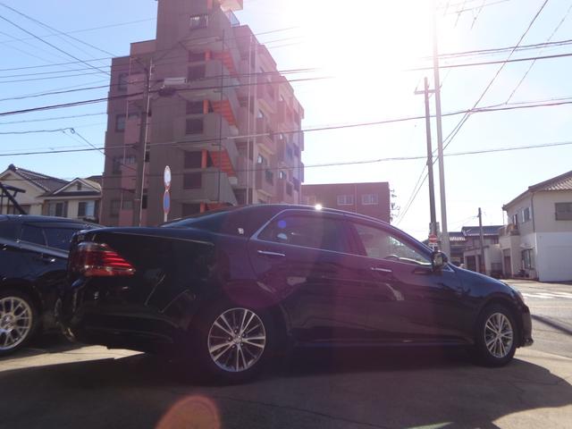 クラウン ロイヤルサルーン　スペシャルナビパッケージ　純正ＨＤＤナビフルセグＴＶバックカメラＤＶＤＣＤクルコンＥＴＣ純正レースシートカバープッシュスタートスマートキー×２純正アルミＨＩＤ（27枚目）