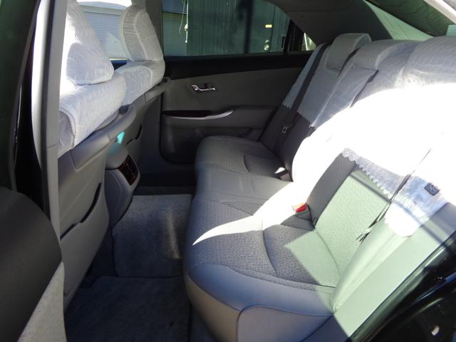 クラウン ロイヤルサルーン　スペシャルナビパッケージ　純正ＨＤＤナビフルセグＴＶバックカメラＤＶＤＣＤクルコンＥＴＣ純正レースシートカバープッシュスタートスマートキー×２純正アルミＨＩＤ（41枚目）